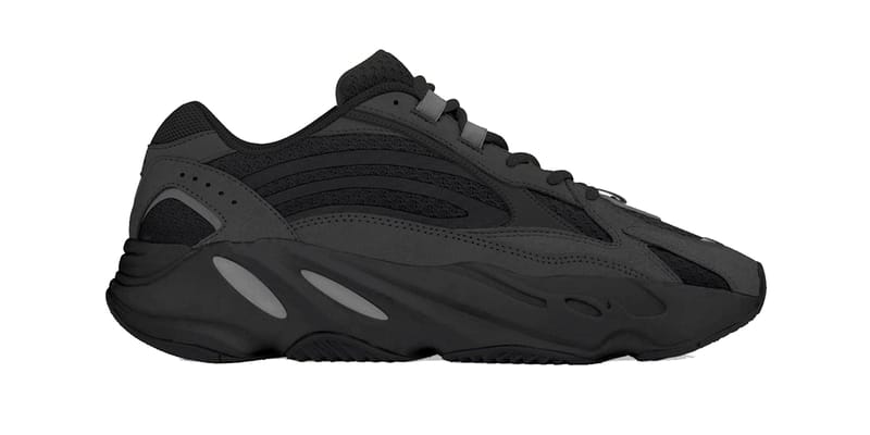 New black yeezy outlet 700 v2