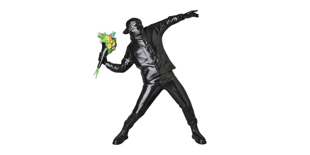 Medicom Toy & Brandalism представляют черную версию фигурки «Цветочный бомбардировщик», вдохновленной Бэнкси
