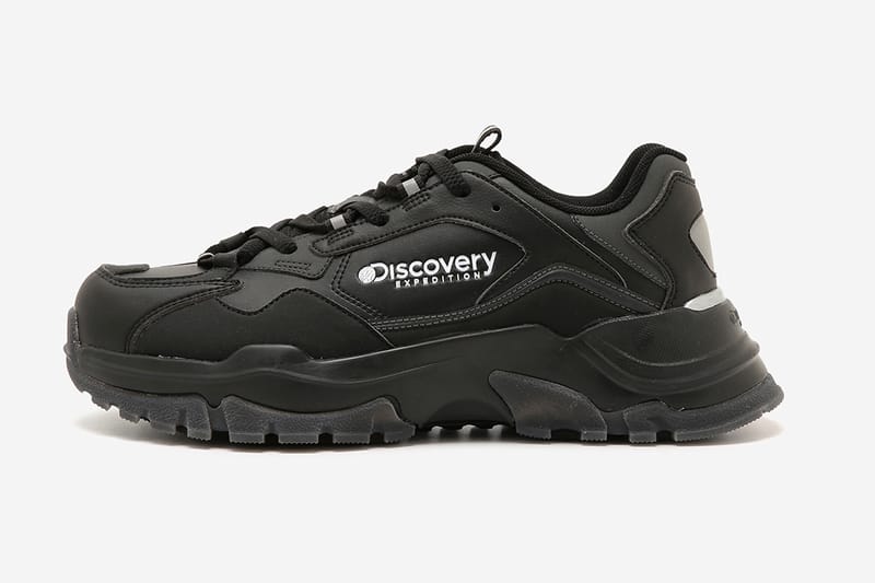 ◆Discovery EXPEDITION◆ Bucket Dewalker V2 BLACK DXSH1111N- Discovery Expedition Bucket Dwalker Sneaker Lookbook | Hypebeast