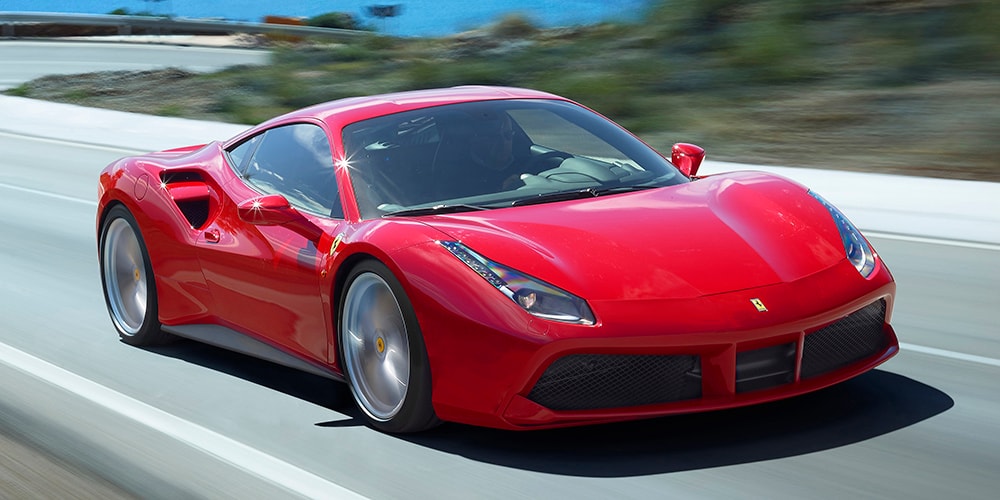 Ferrari отказывается от суперкаров из-за опасений по поводу пожарной безопасности