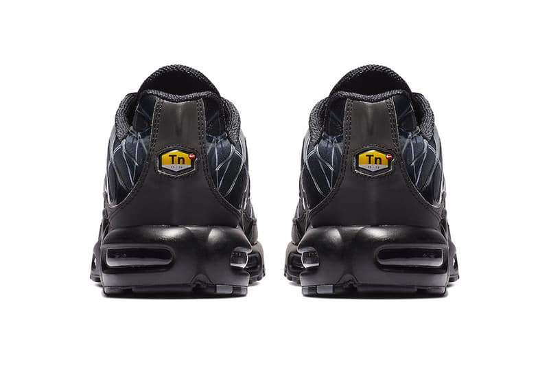 air max 1 swoosh pack