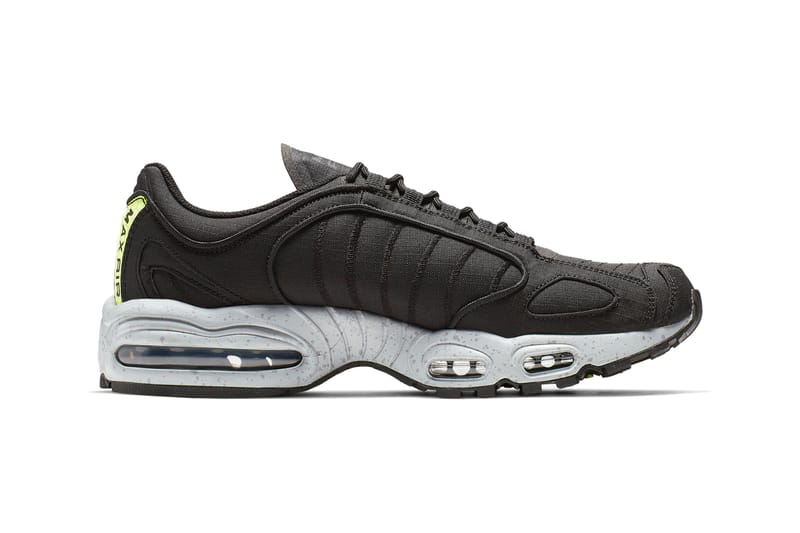 Nike air max sale tailwind 4 black