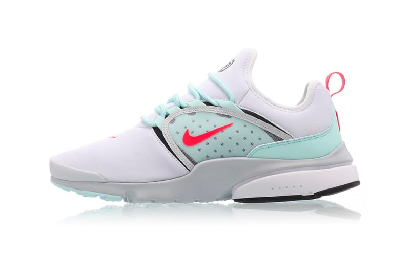 Nike presto fly world white mens hotsell