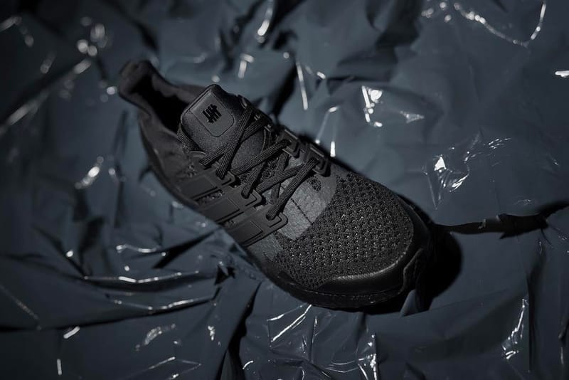 Adidas ultra boost x undefeated triple black best sale