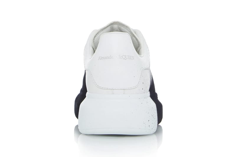 Alexander mcqueen clearance sneakers all white