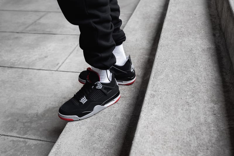 Air jordan 4 shop black cement on feet