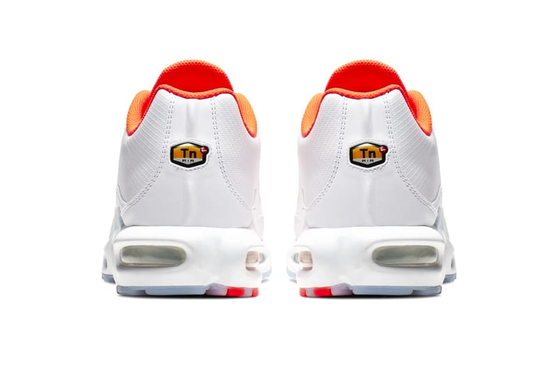 Nike tn best sale hyper crimson