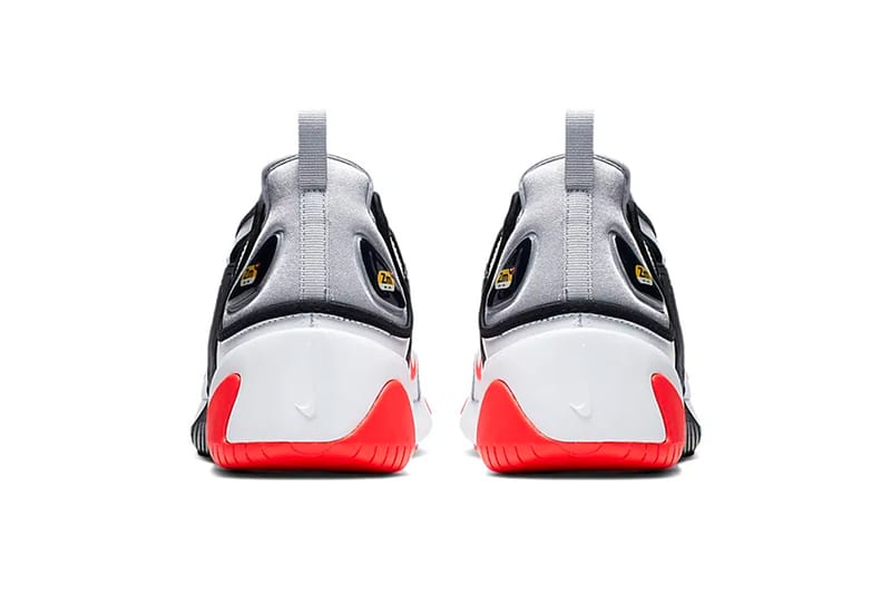 Zoom 2k 2025 white/wolf grey/black/infrared 23