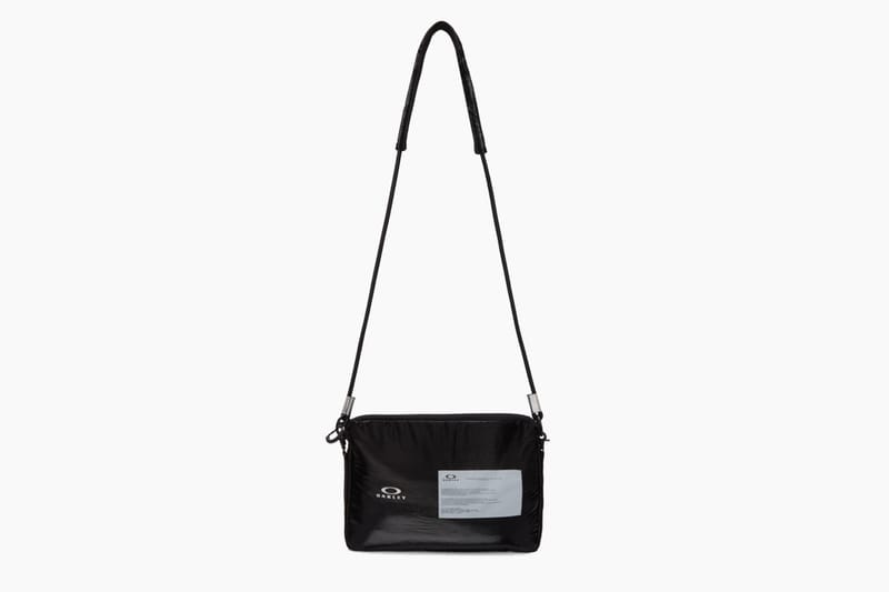 Oakley by SamuelRoss Black Utility Messenger Bag | Drops