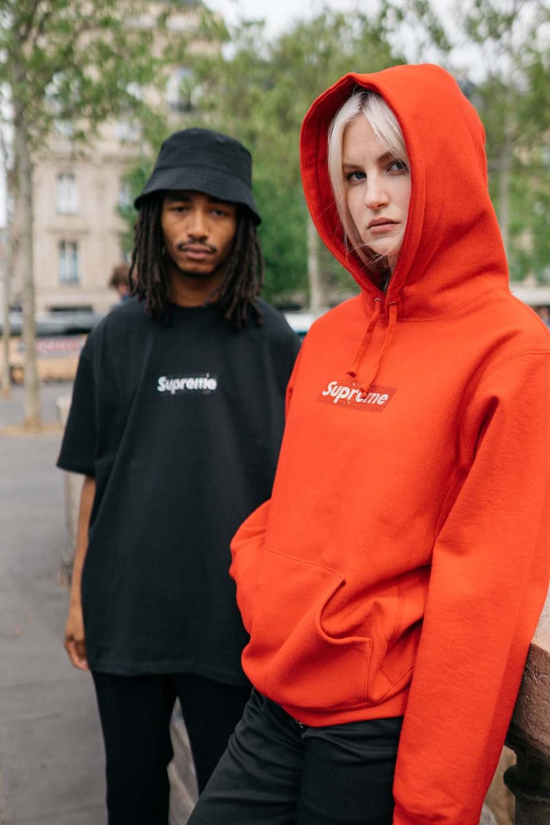 Orange supreme box logo hoodie hotsell