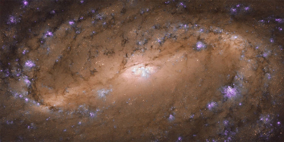 Телескоп Хаббл сделал потрясающее изображение спиральной галактики