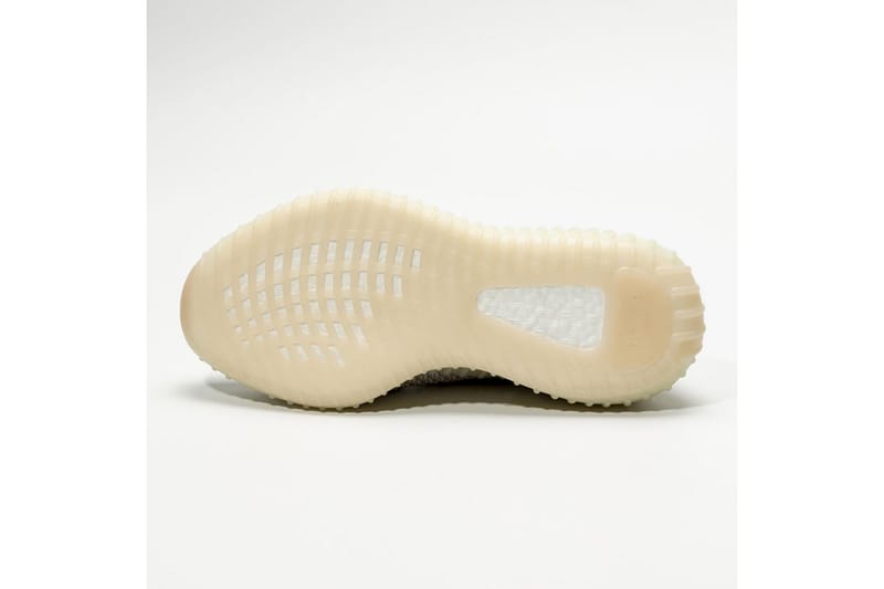 Adidas on sale yeezy beige