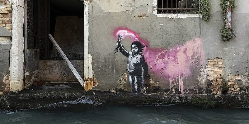 Beejoir ビジョア【LV Child】 banksy ロッカクアヤコ banksy-migrant-child-mural-