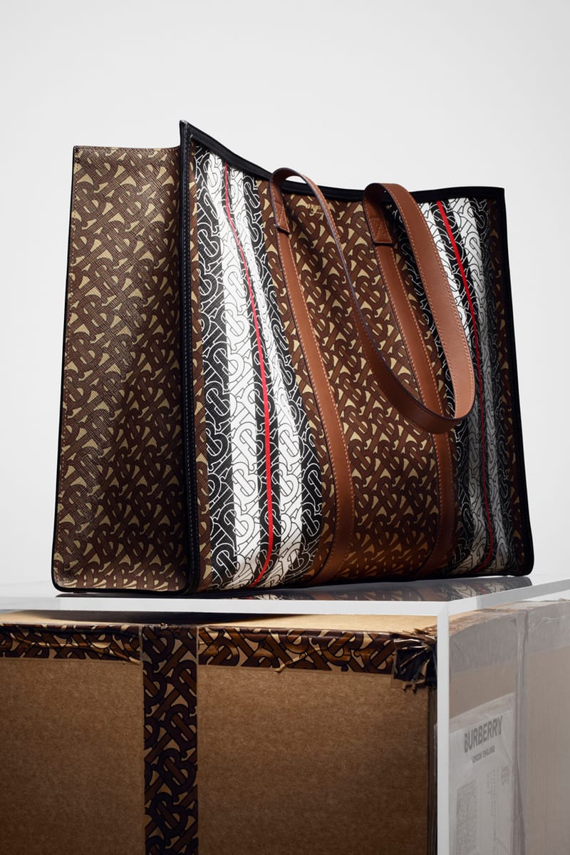 Burberry tote bag clearance 2019