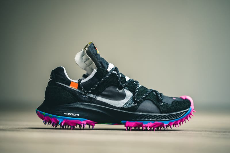 OFF-WHITE NIKE AIR ZOOM TERRA KIGER 5 - ファッション