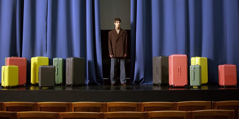 rimowa-essential-colorful-
