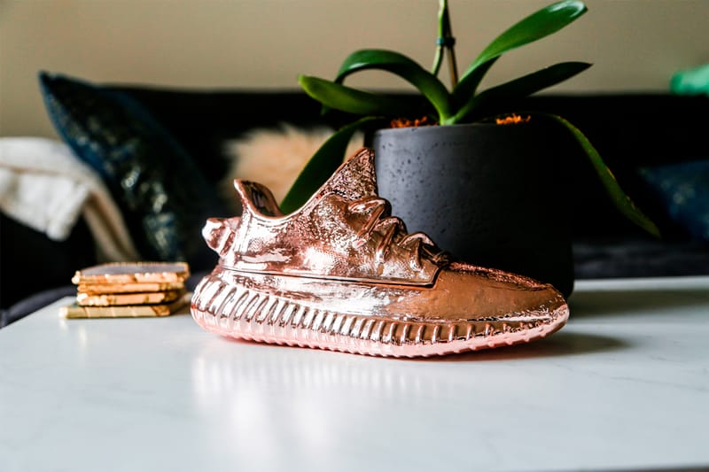 Gold yeezys 2025