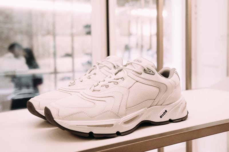 Dior new sneakers 2019 on sale