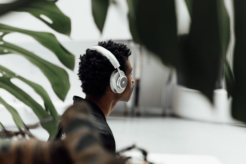 Kevin Durant x Master & Dynamic MW65 Headphones | Hypebeast