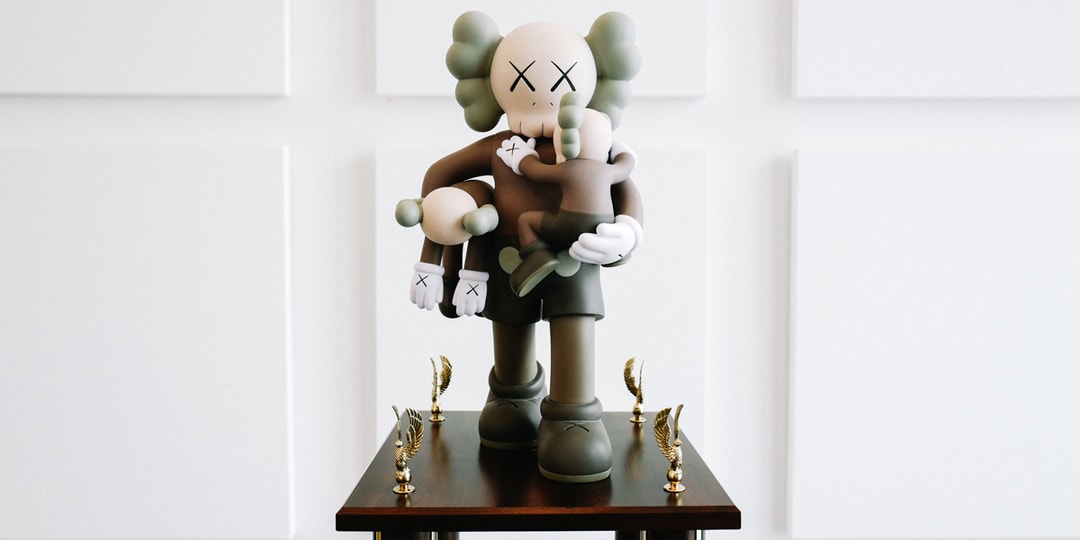 KAWS, Кенни Шарф и другие создают уникальные призы для гала-концерта Love Ball III