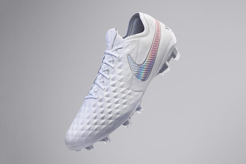 Nike tiempo football boots 2019 best sale