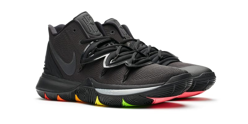 Nike black rainbow hotsell