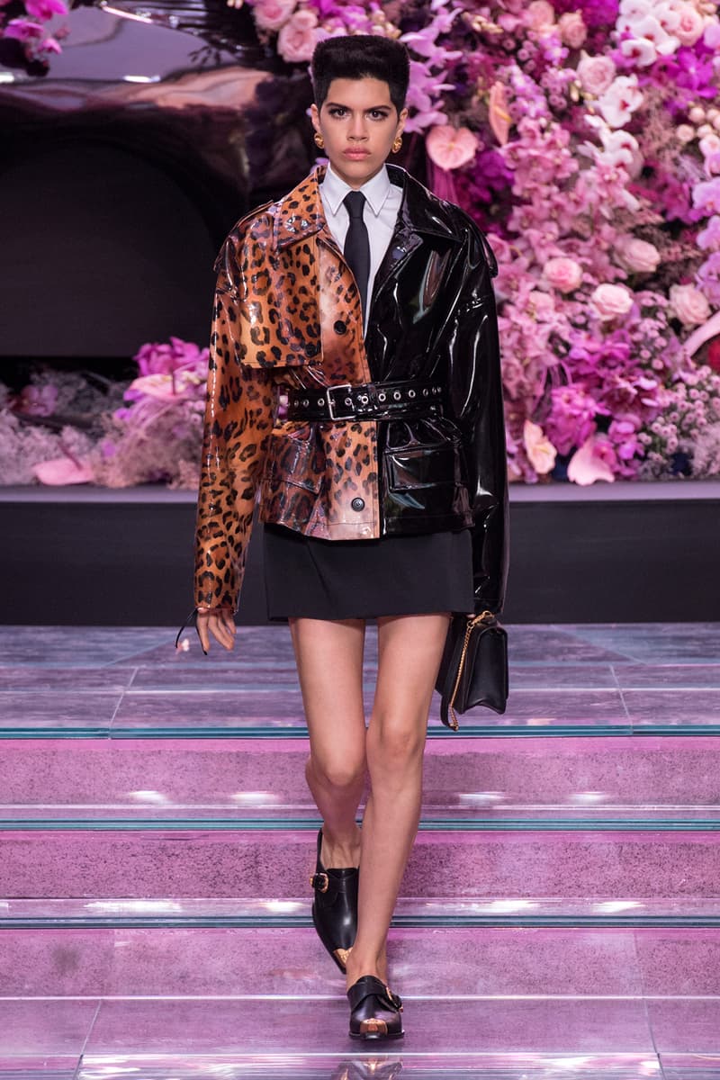 Versace Men's Spring/Summer 2020 Fashion Show | HYPEBEAST