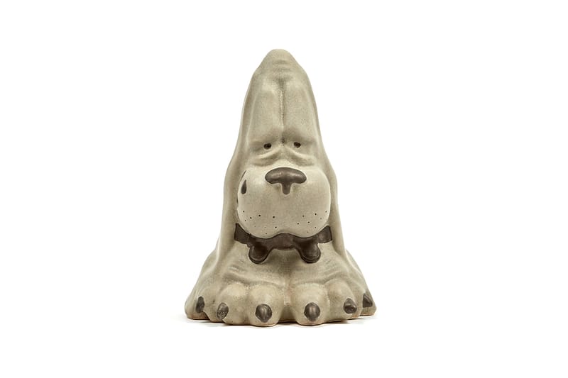 CERAMICK Crying Dog Gold Russell Maurice