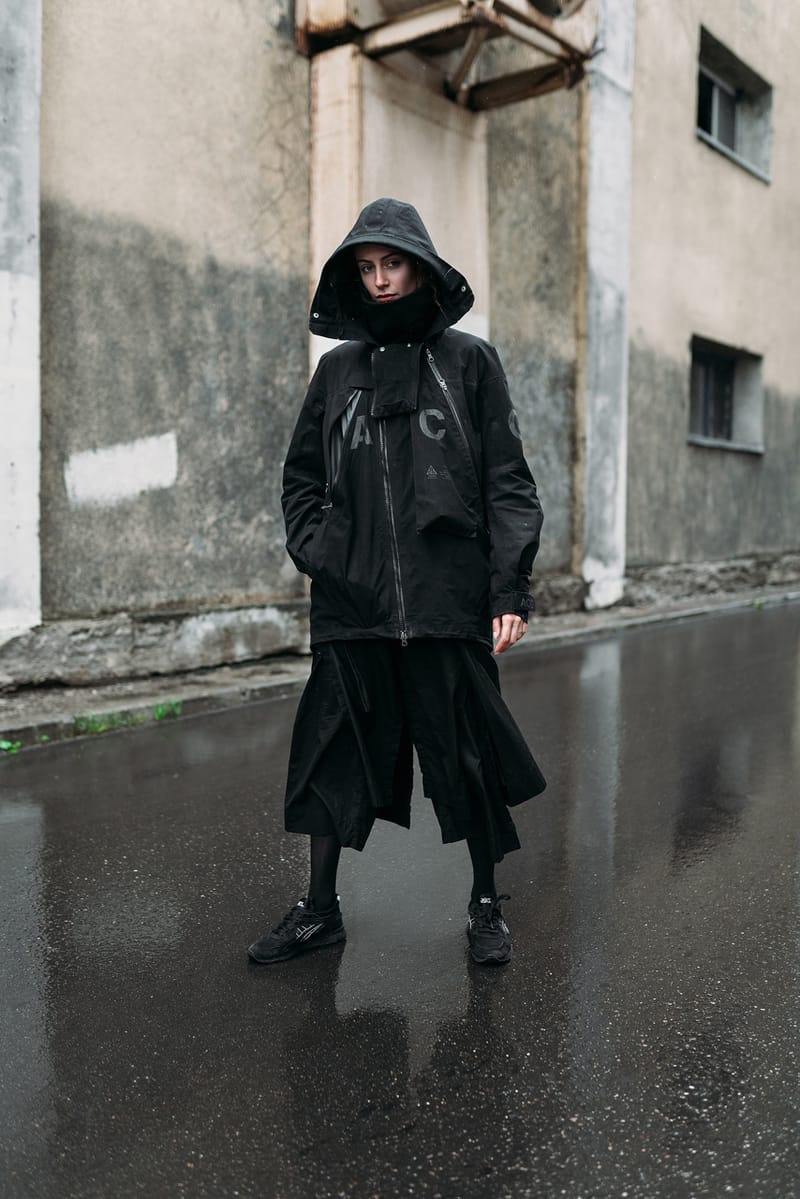 Nike on sale techwear sneakers