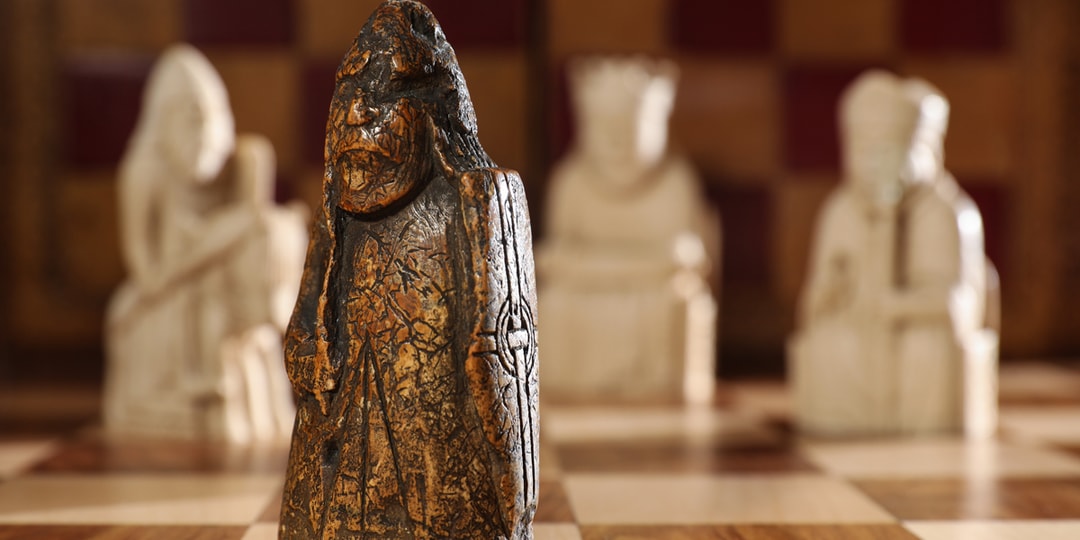Lewis Chessmen Rook Piece Sold for 1 Million | Hypeart