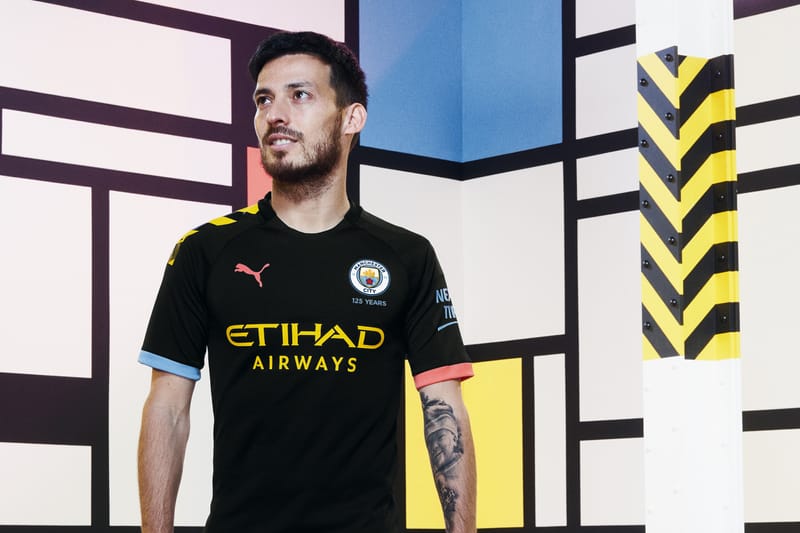 Man city home and cheap away kit