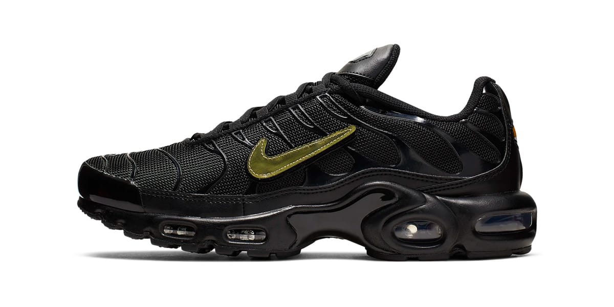 Nike Air Max Plus With Removable Swooshes Info | HYPEBEAST