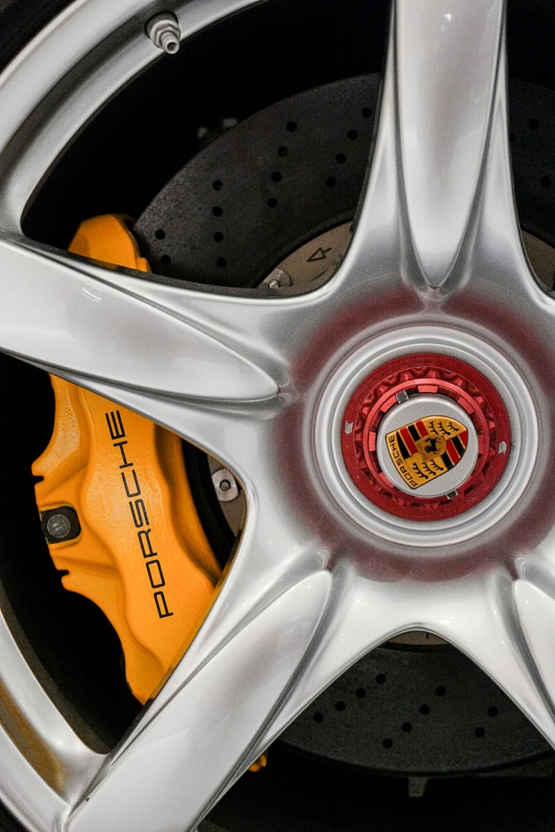 Porsche x L'art de l'automobile Carrera GT Video | Hypebeast