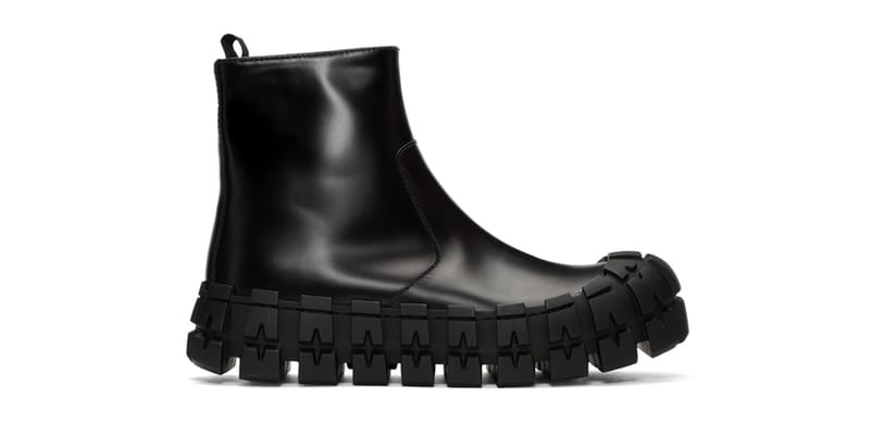 PRADA - プラダ PRADA レザースニーカー 三角ロゴ レースアップ