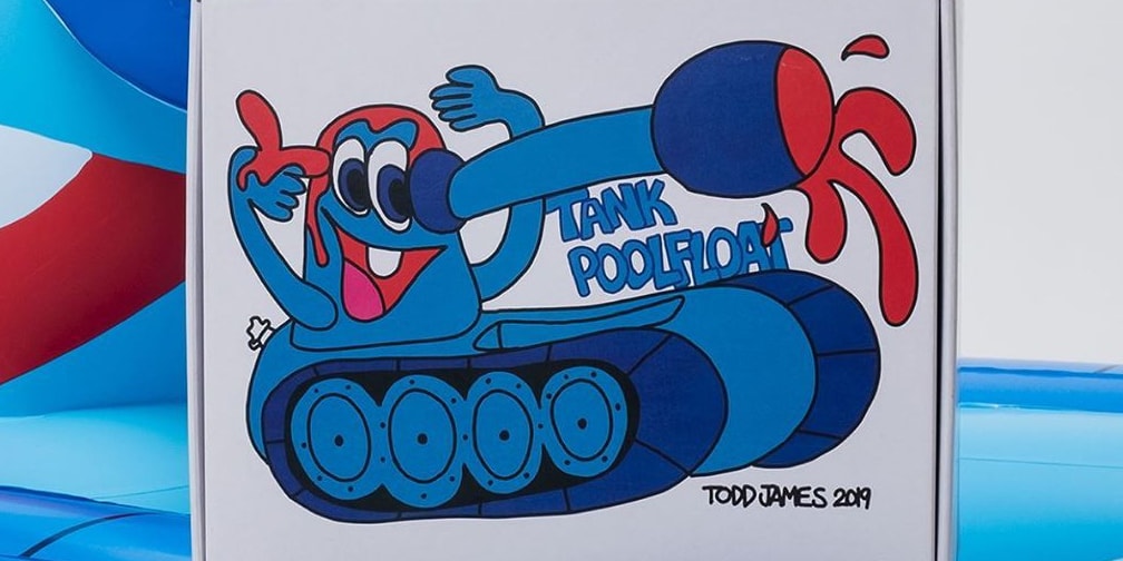 «Tank PoolFloat» Тодда Джеймса и Case Studyo — самая прохладная летняя вещь