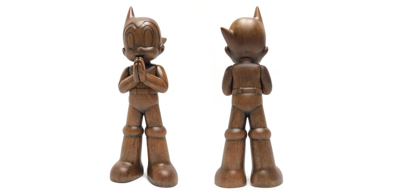 toyqube-greeting-wooden-astro-