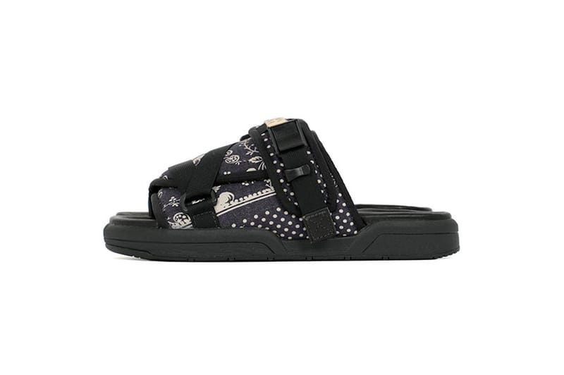 Visvim sandals 2024 black