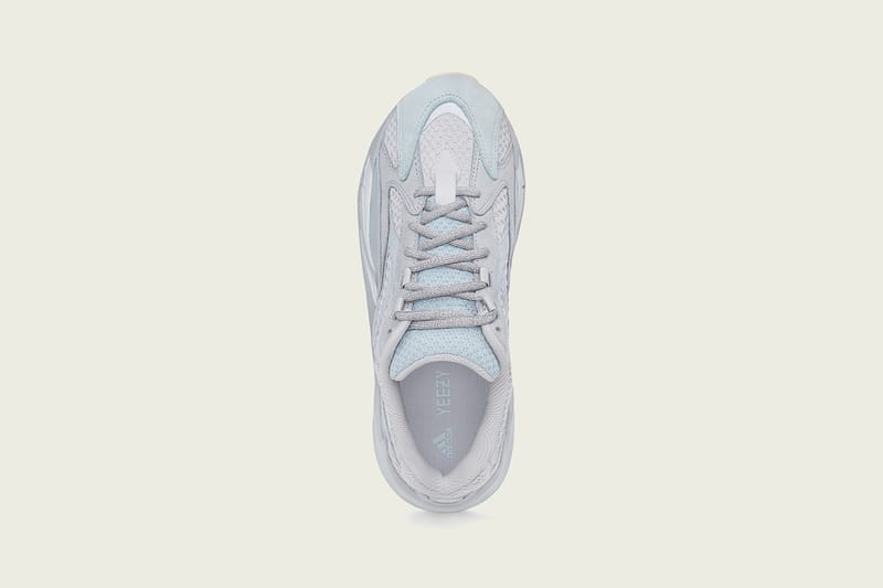 Adidas yeezy inertia 700 junior sale