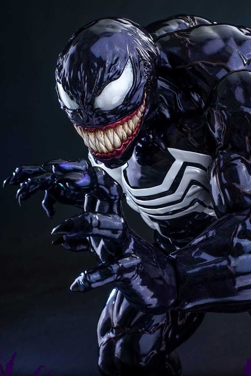 Hot Toys x Marvel Comics Venom Figure by INSTINCTOY | Hypebeast