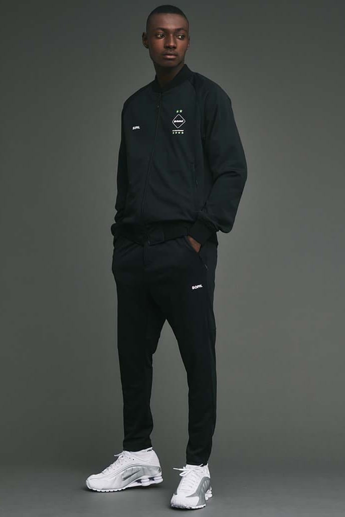 最終値下げ！Nike SOPHNET. F.C. Real Bristol Nike x F.C. Real Bristol Hex Pattern Jacket