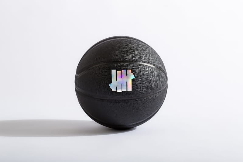 UNDEFEATED x Nike Zoom Kobe 4 Protro Pack Better Look