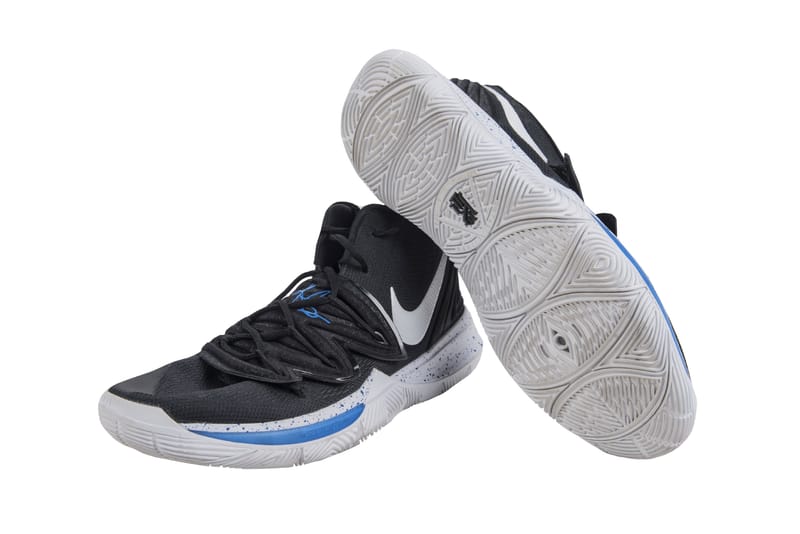 Zion shop kyrie shoe