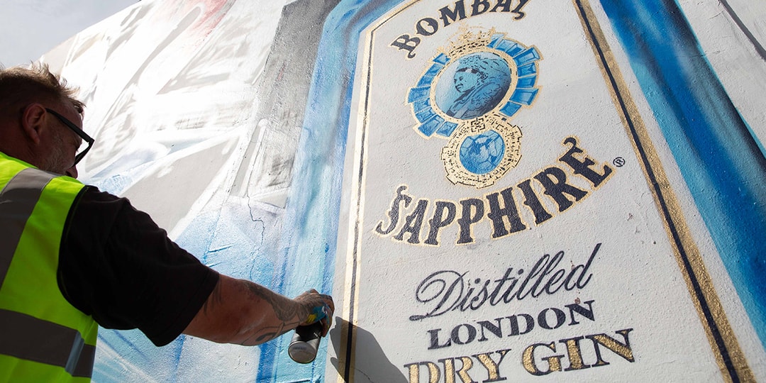 Bombay Sapphire привлекла художника из Брайтона Ароэ для создания новой смелой уличной росписи