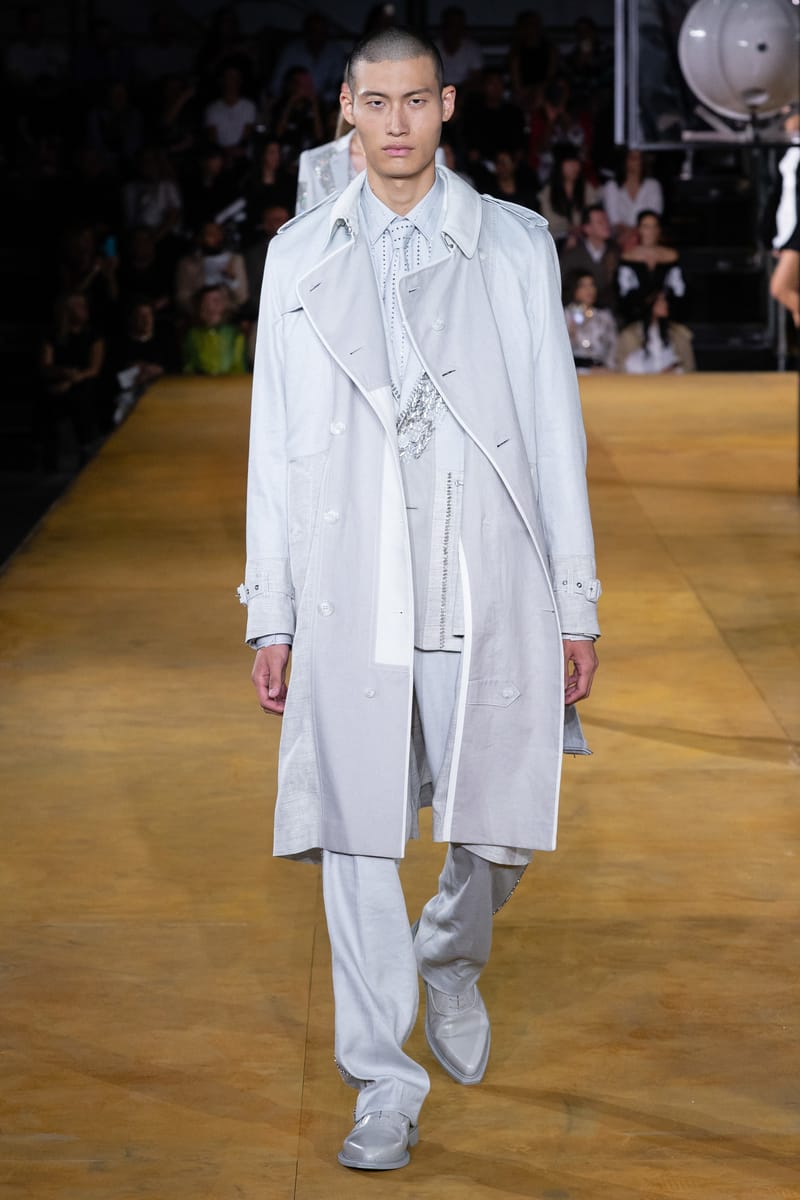 ジャケット・アウター BURBERRY by Tisci Runway Sample Jacket Riccardo Tisci Debut Burberry Runway Show Recap | Hypebae