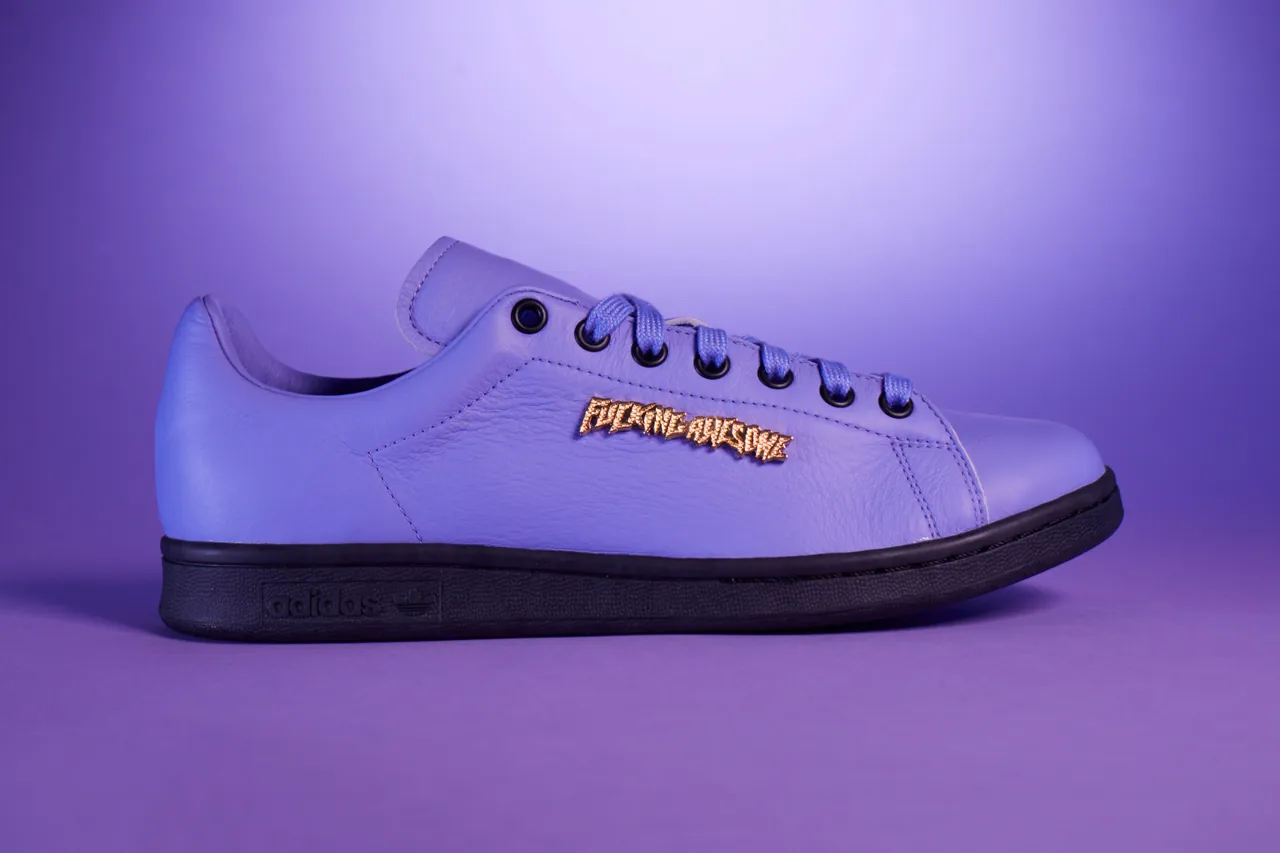 Stan smith hot sale pharrell purple