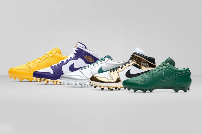 Jordan retro hotsell 1 football cleats