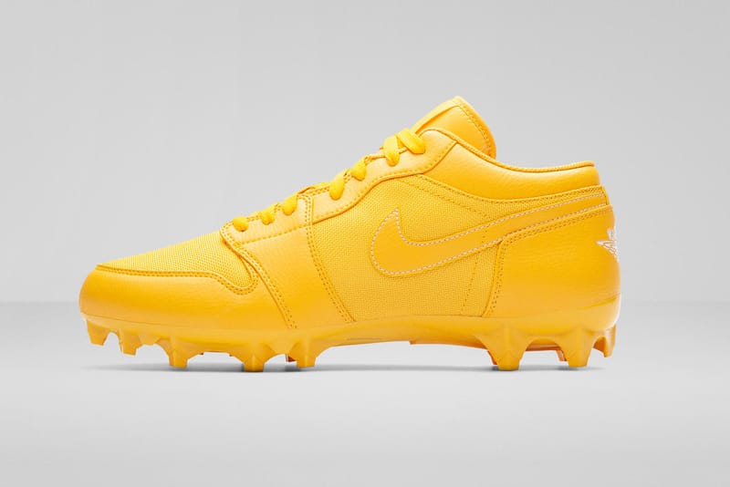 Nike yellow 2025 football cleats