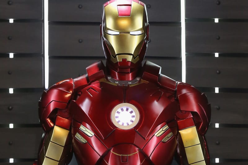 Life size discount lego iron man