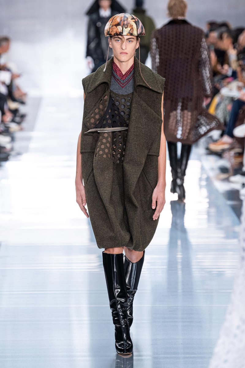 Maison Margiela SS20 Runway Collection PFW Show | Hypebeast Maison Margiela SS20 Runway Collection PFW Show | Hypebeast