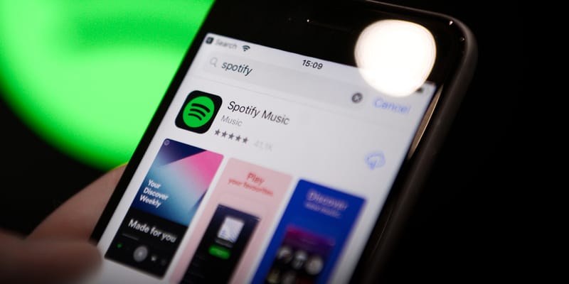 apple users cancel spotify support